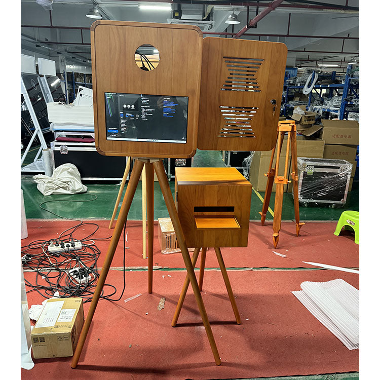 Portable Real Wood Light Weight Touch Screen DSLR Vintage PhotoBooth with Printer and Camera（Contact to place an order）