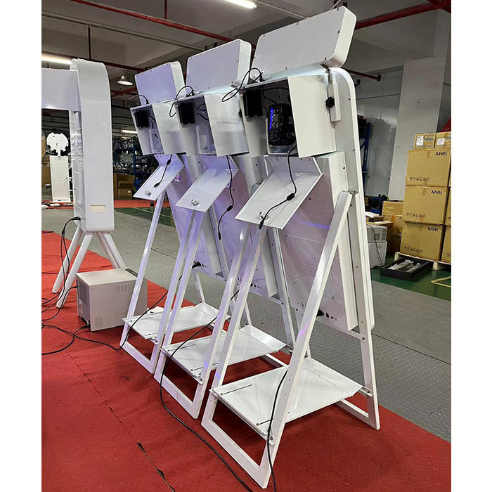 Portable Camera Mirror Photo Booth for Wedding Party for Sale（Contact to place an order）
