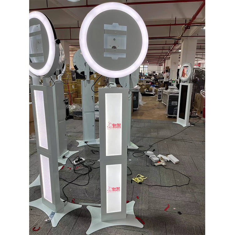 Trade Show Booth Display With 2body Led Stand Spray Painting Photo Booth for Party（Contact to place an order）