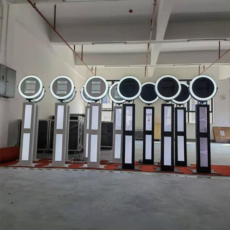 Trade Show Booth Display With 2body Led Stand Spray Painting Photo Booth for Party（Contact to place an order）