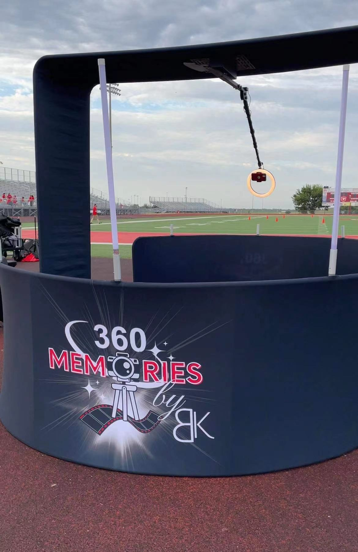 Overhead Spin 360 Photo Booth with Free Custom LOGO for Wedding（Contact to place an order）